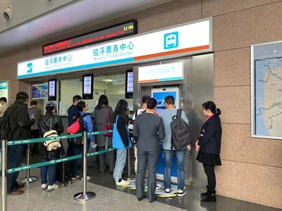 上海地鐵全員保障進博會出行，多項現場舉措優化票務服務